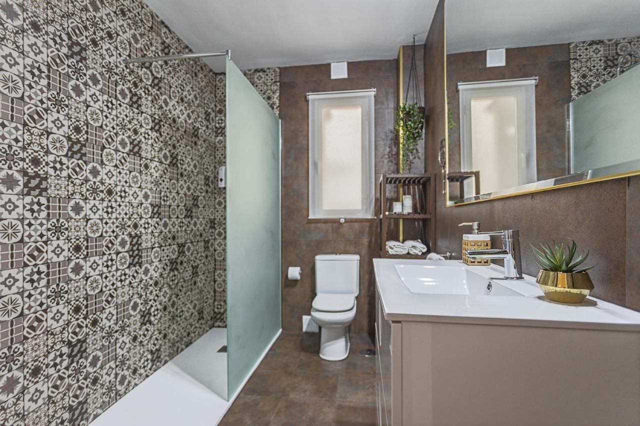 Exclusive Apartments Street Beatas Малага Экстерьер фото