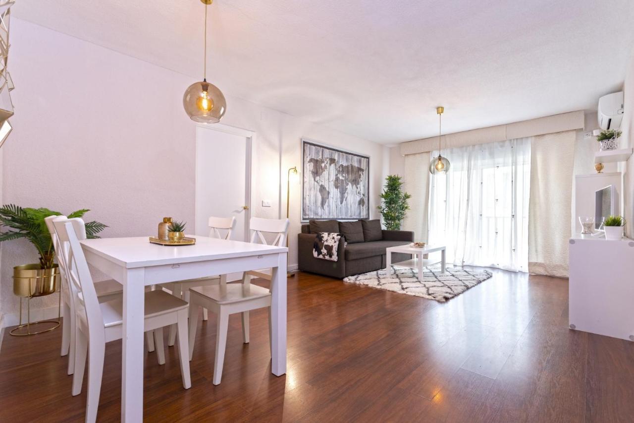 Exclusive Apartments Street Beatas Малага Экстерьер фото