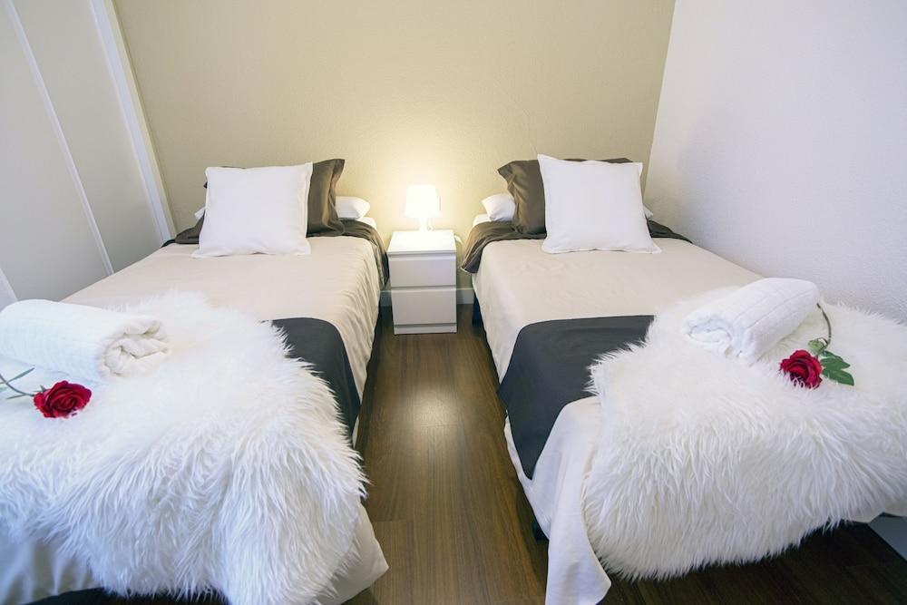 Exclusive Apartments Street Beatas Малага Экстерьер фото